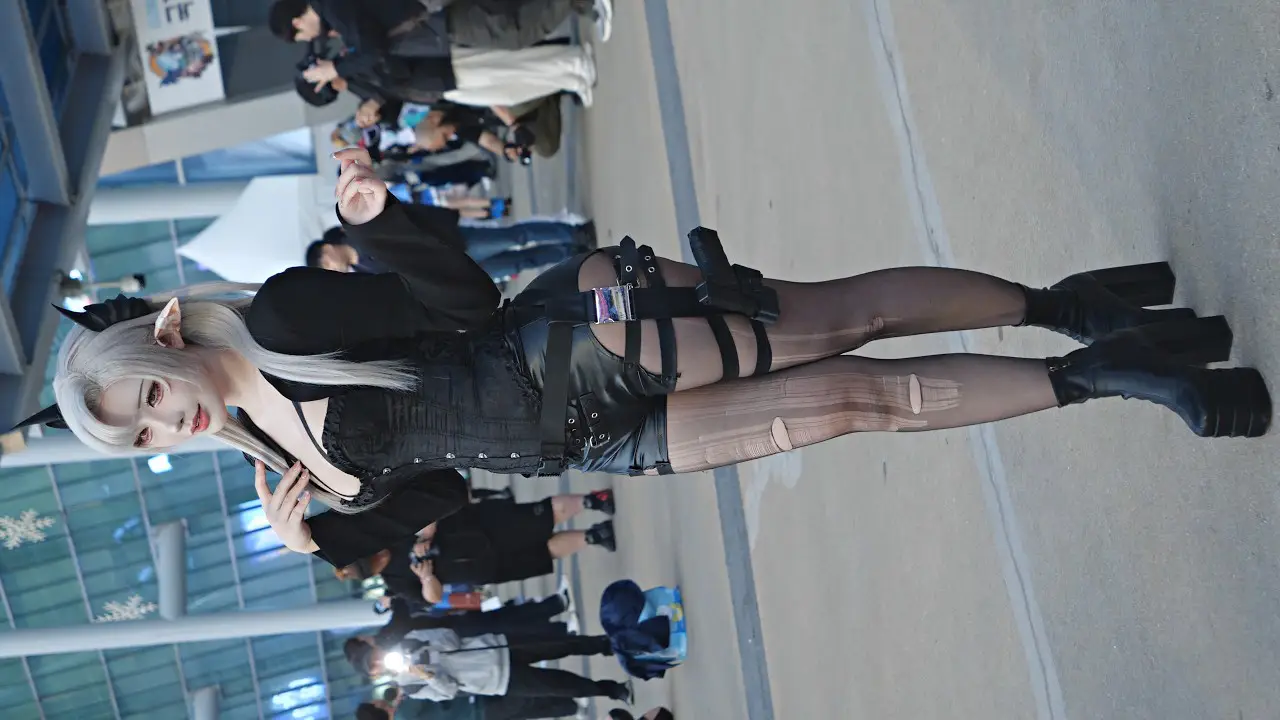 251115 Cosplayer Yasal